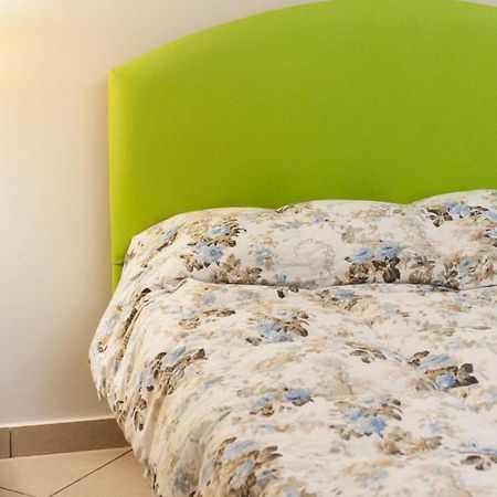 נאפולי Hotel Serena מראה חיצוני תמונה