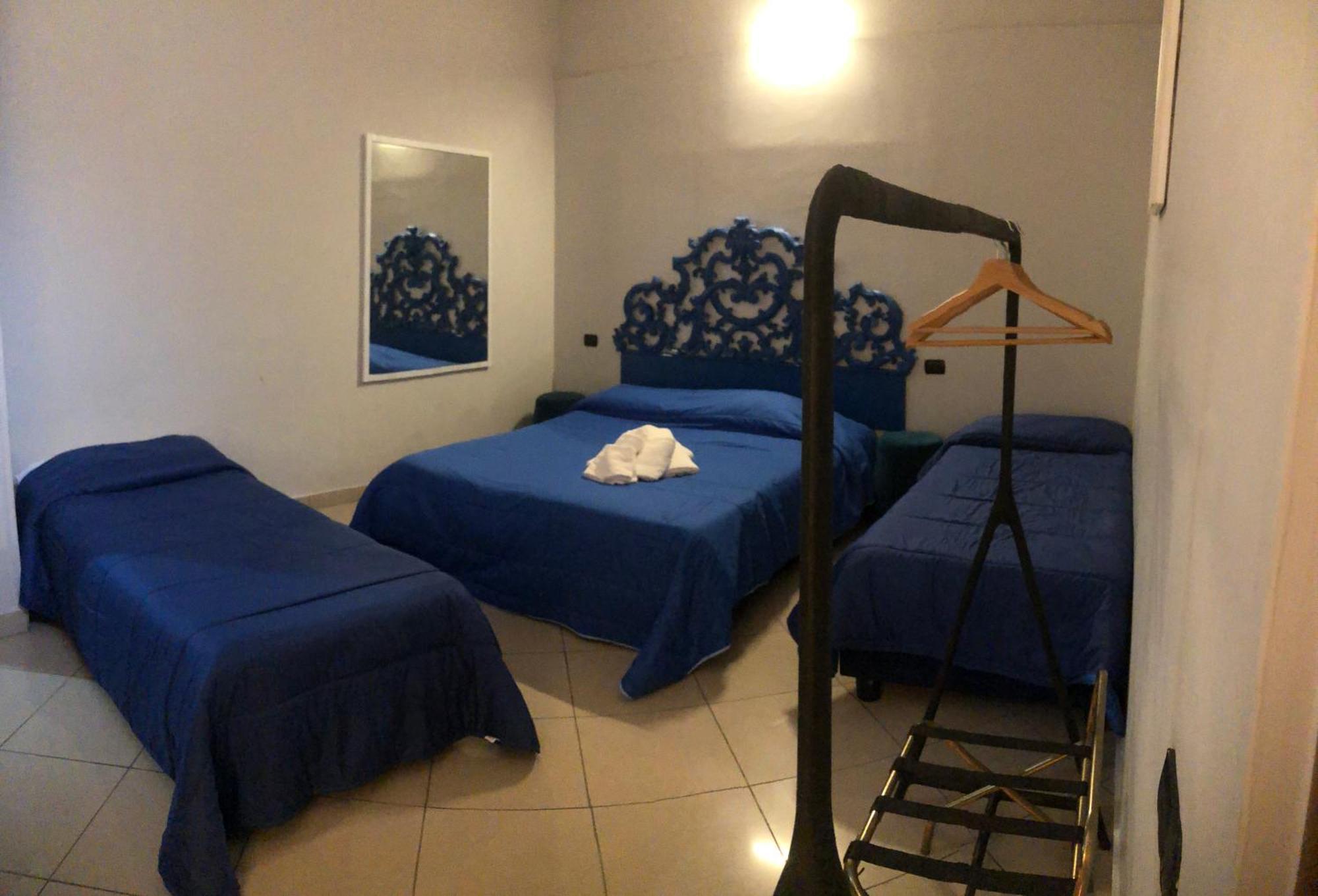 נאפולי Hotel Serena מראה חיצוני תמונה